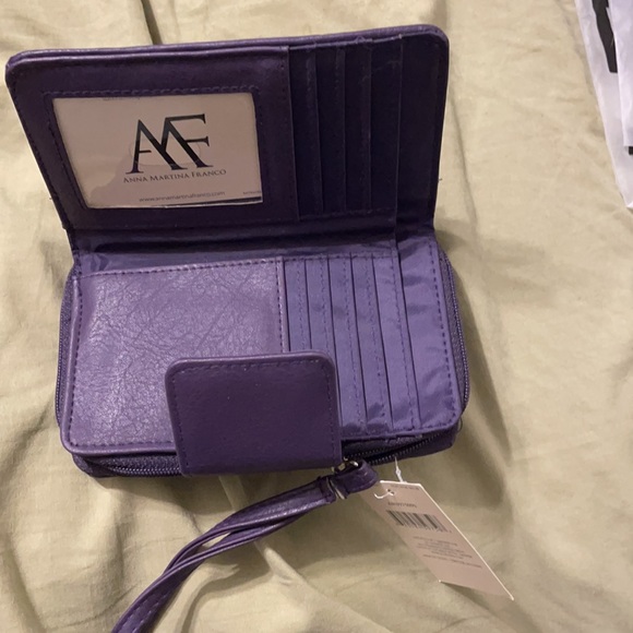 Women’s wallet - Picture 3 of 3